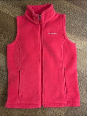 NWOT Girl’s Columbia Bright Pink Fleece Vest Size Medium